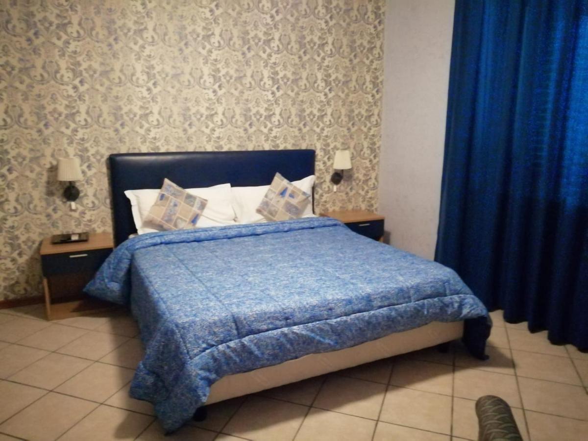 Thairè Resort Castel Volturno Esterno foto