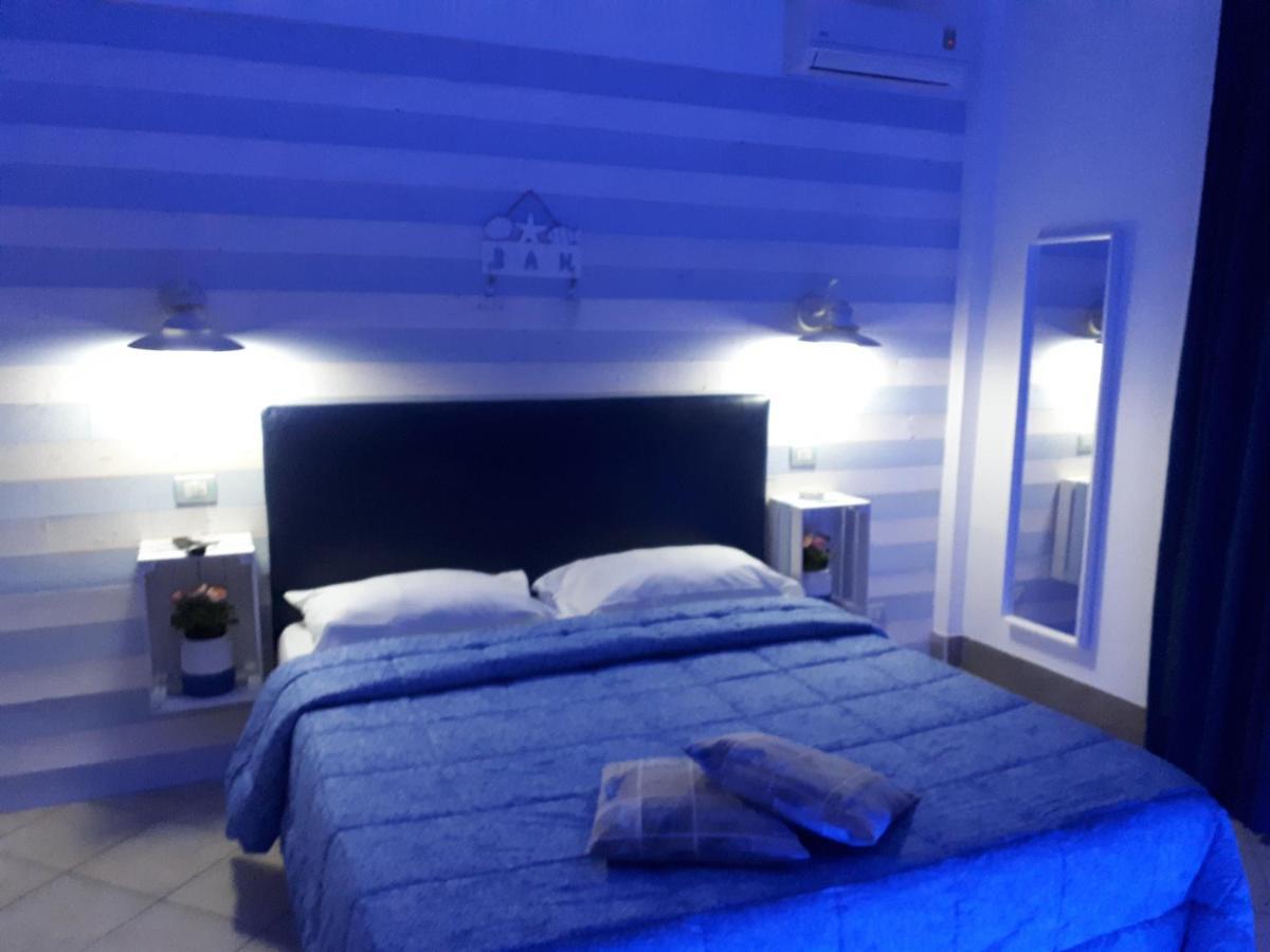 Thairè Resort Castel Volturno Esterno foto